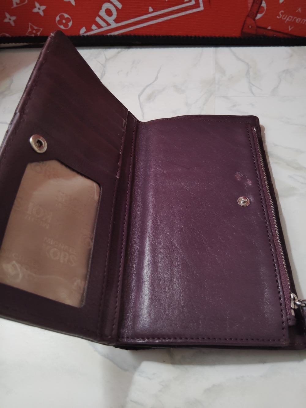 Michael Kors Vintage Stud-Detail Leather Wallet - Plum